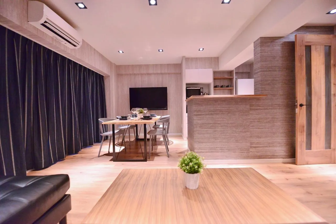 Real Life Kudanshita Apartment Tokyo 0*,