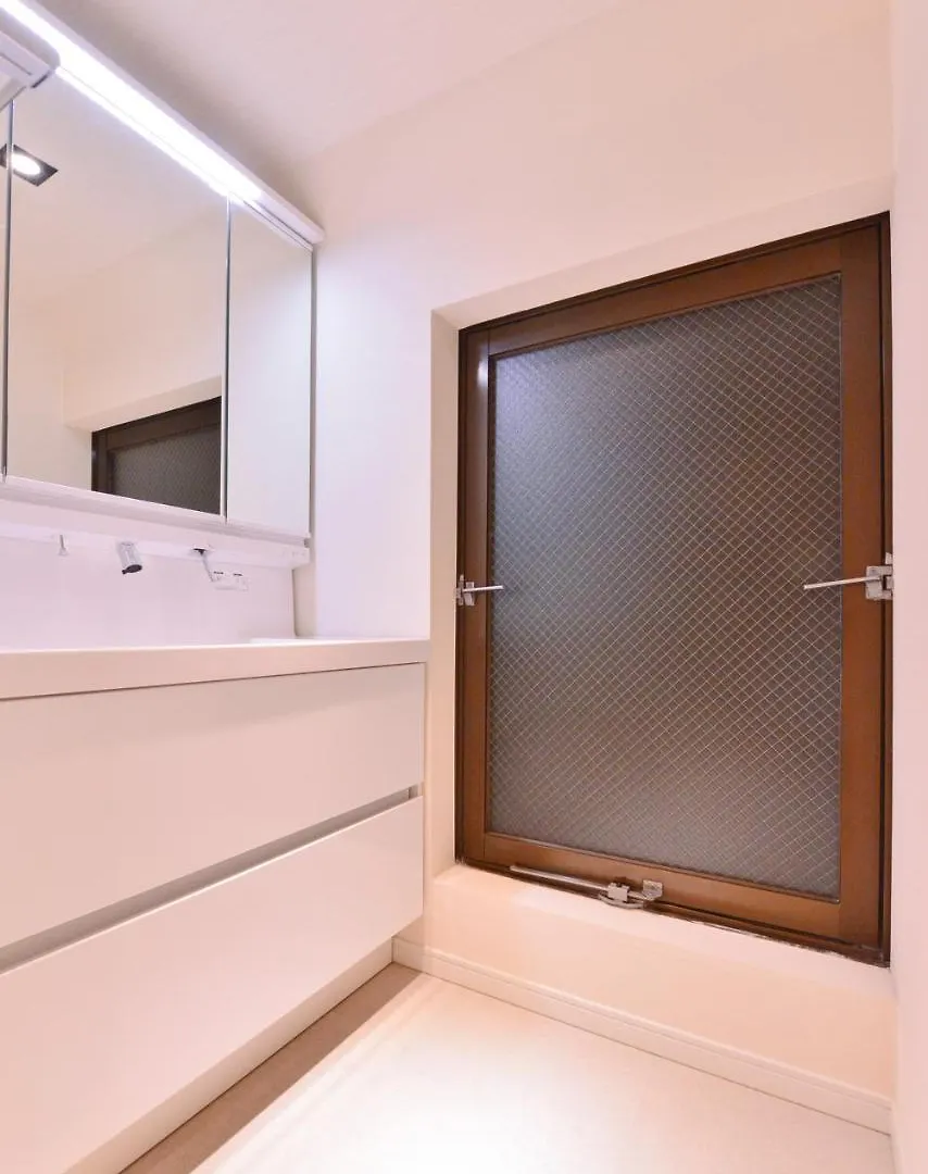 Real Life Kudanshita Apartment Tokyo
