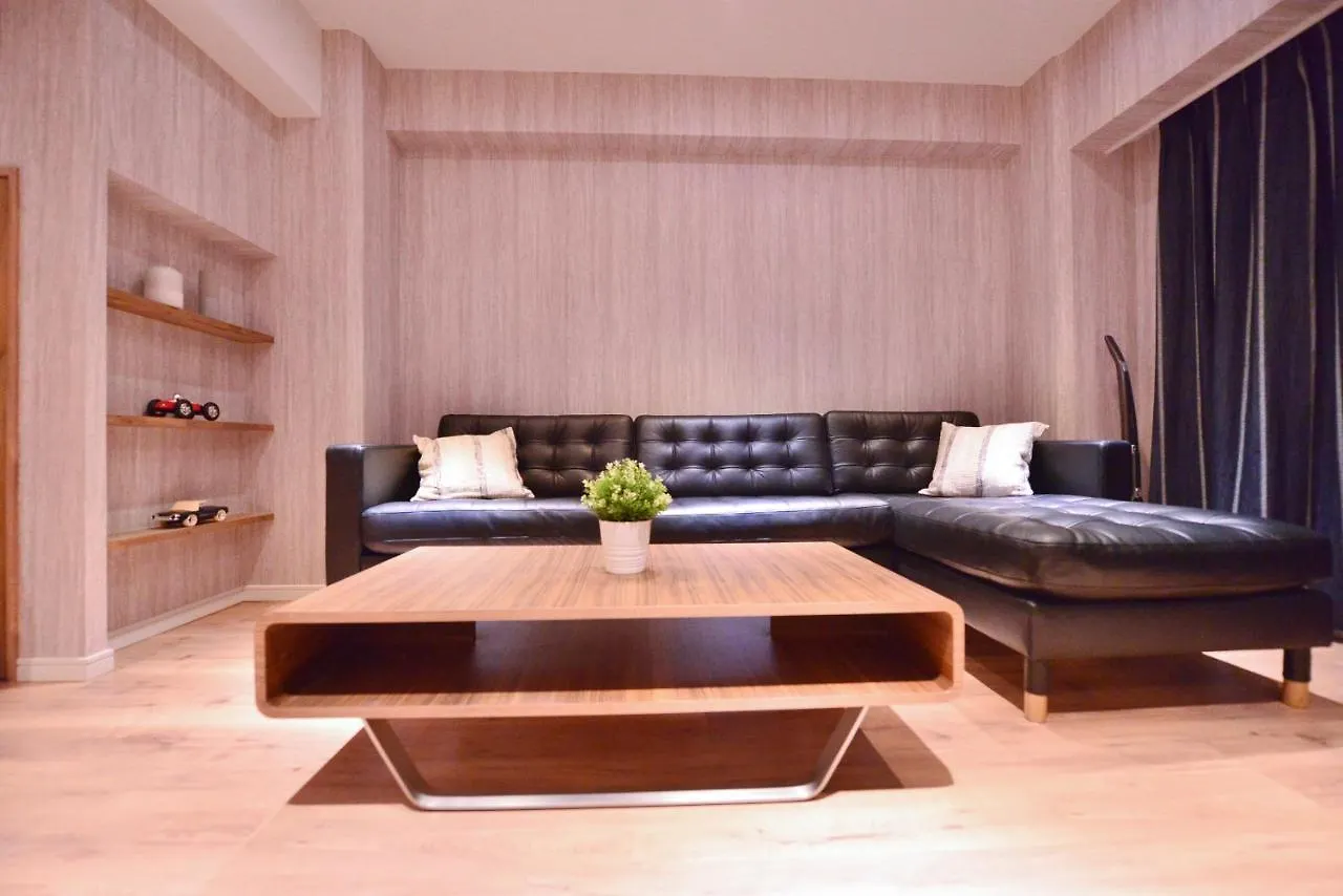 Real Life Kudanshita Apartment Tokyo 0*,  Japan