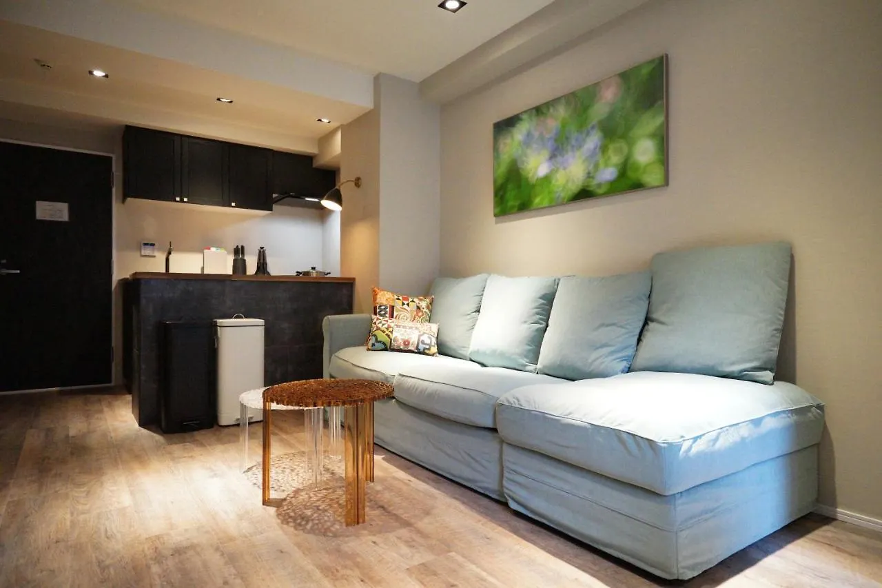 Real Life Kudanshita Apartment Tokyo 0*,  Japan